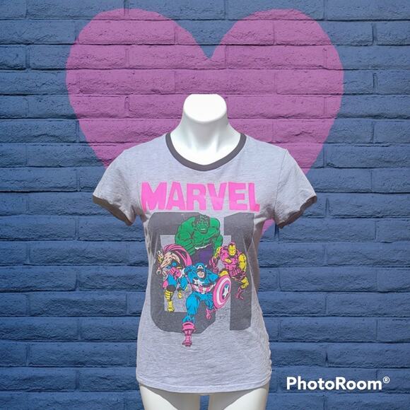 FREE with bundle! Marvel juniors Avengers graphic varsity tee w- contrast collar - Picture 10 of 10